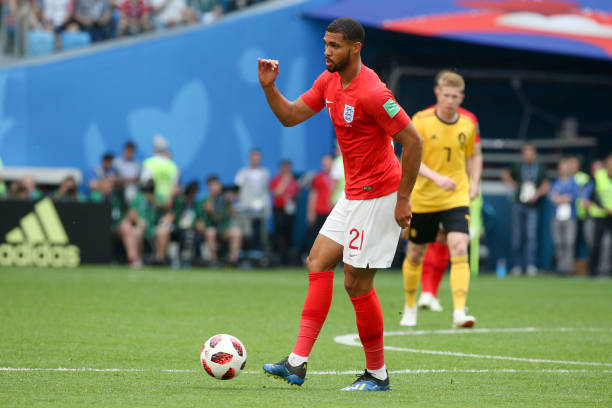 在數度落後 在數度落後